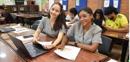 Estudiantes de Psicología fortalecen sus competencias en pruebas psicológicas en taller especializado